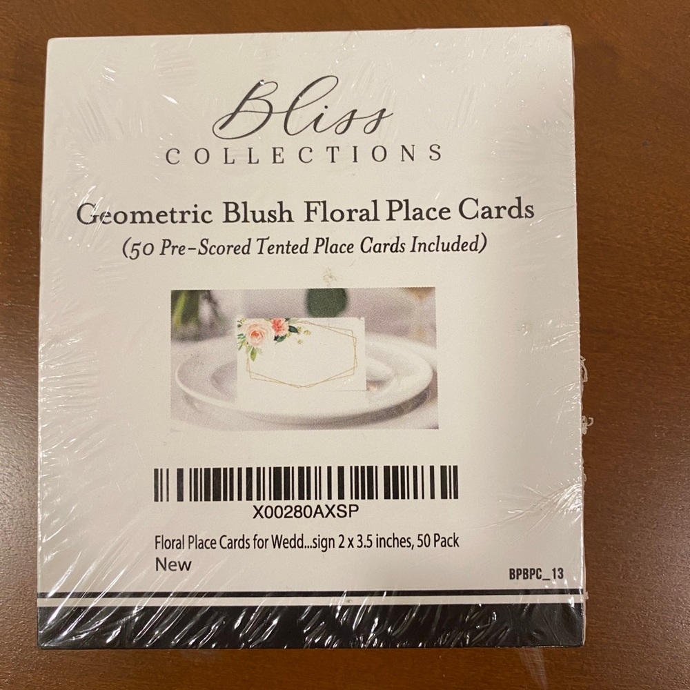 NEW Place Cards